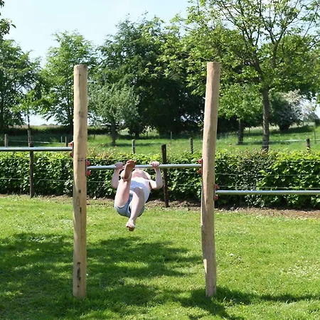 - Buitenverblijf Huiskenshof Zuid-limburg Holiday home