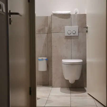 - Buitenverblijf Huiskenshof Zuid-limburg 度假居