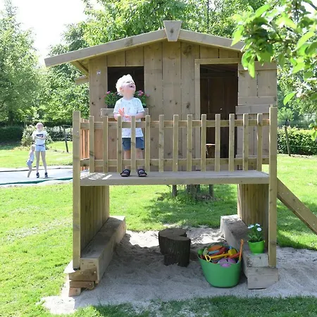 - Buitenverblijf Huiskenshof Zuid-limburg 度假居