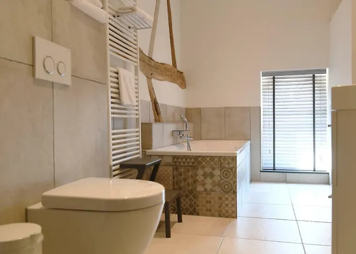 - Buitenverblijf Huiskenshof Zuid-limburg 別荘