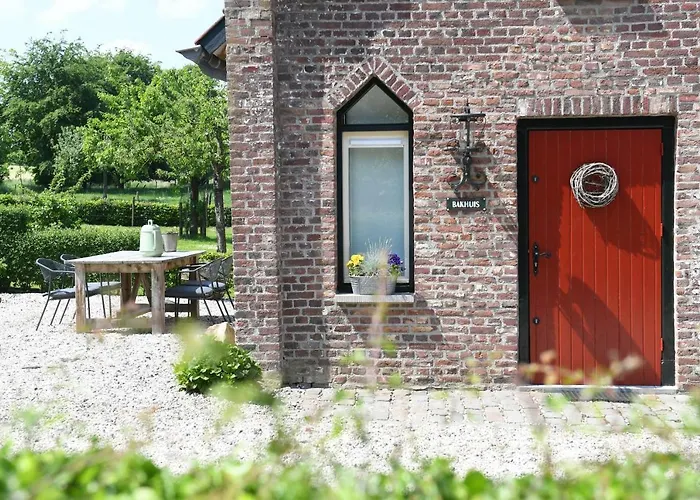 - Buitenverblijf Huiskenshof Zuid-limburg